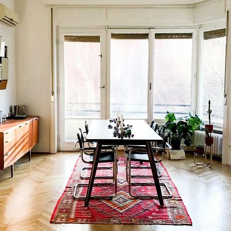 Spacious Bauhaus Icon Flat With Fitness Room In Central Buda, Close To The River And Margaret Island Budapest Exteriör bild