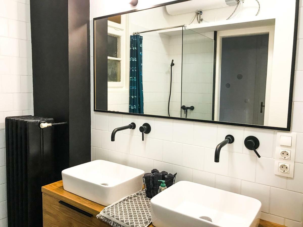 Spacious Bauhaus Icon Flat With Fitness Room In Central Buda, Close To The River And Margaret Island Budapest Exteriör bild